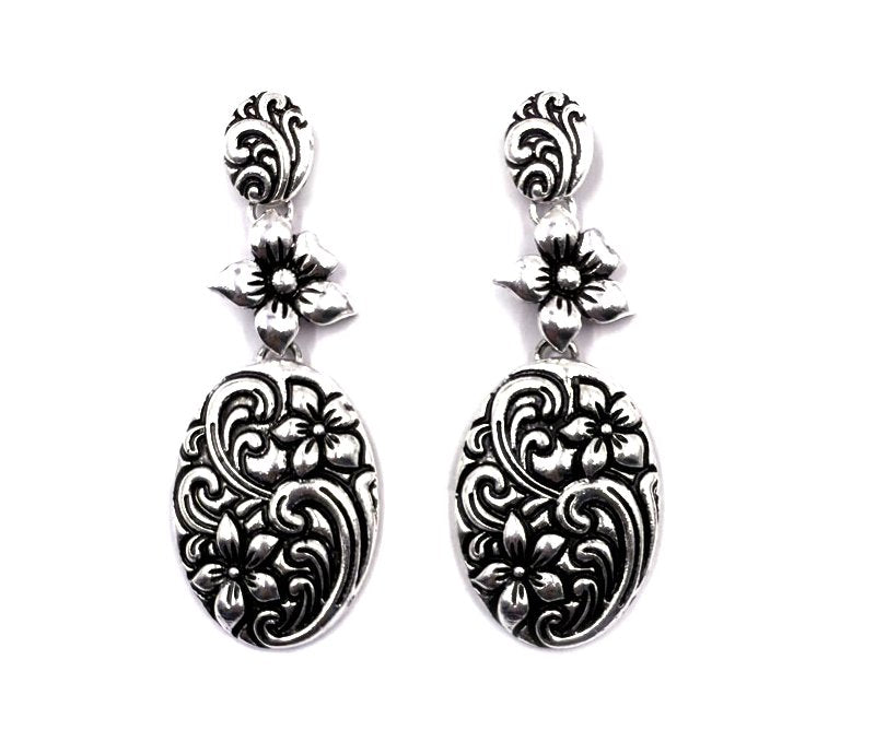 Western Oval Etched Dangle Earring