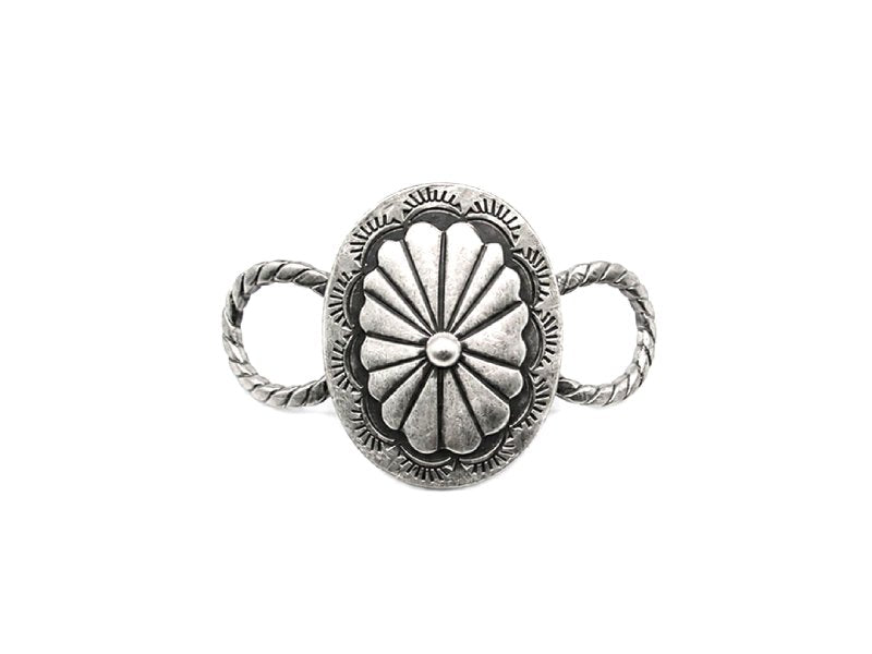 Western Oval Concho Design Scarf Charm