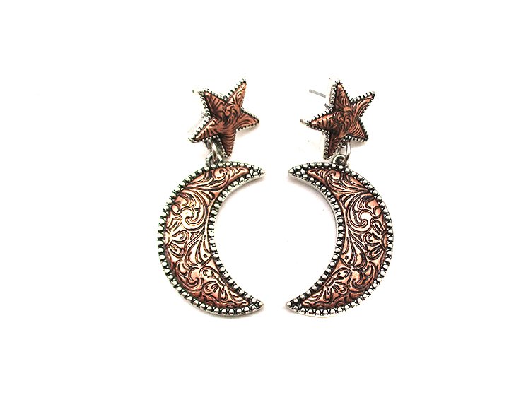 WESTERN MOON ENGRAVED DANGLE EARRINGS