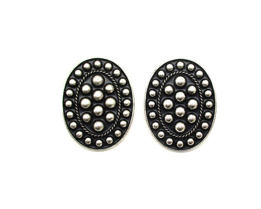 Western Metal Oval Concho Bubble Post Earring