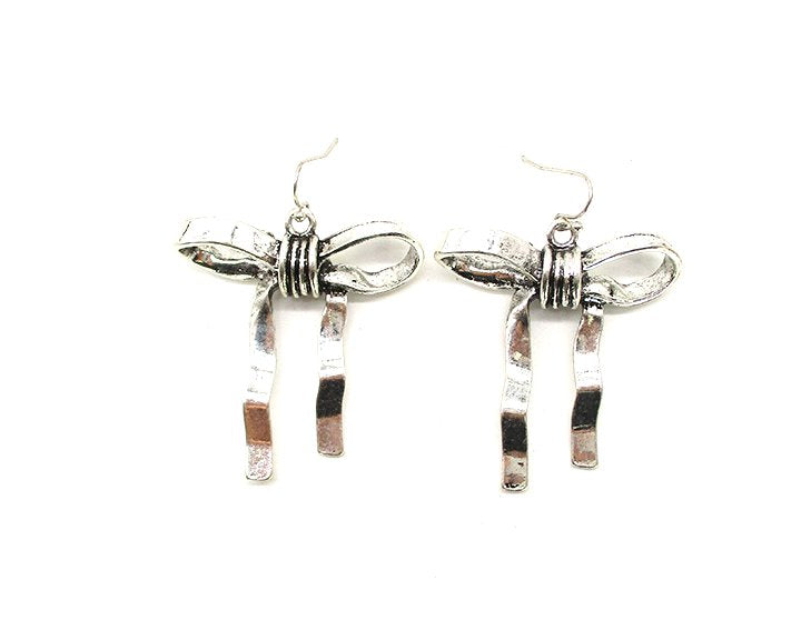 Western Ribbon Dangle Earring