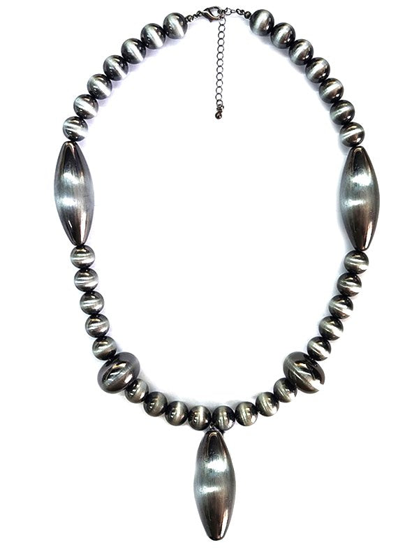 Western Navajo Pearl Necklace
