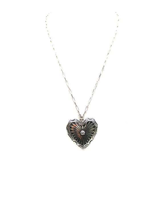 Western Etched Heart Pendant Necklace
