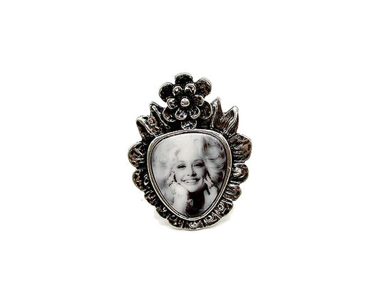 Western Floral Crest Portrait Ring